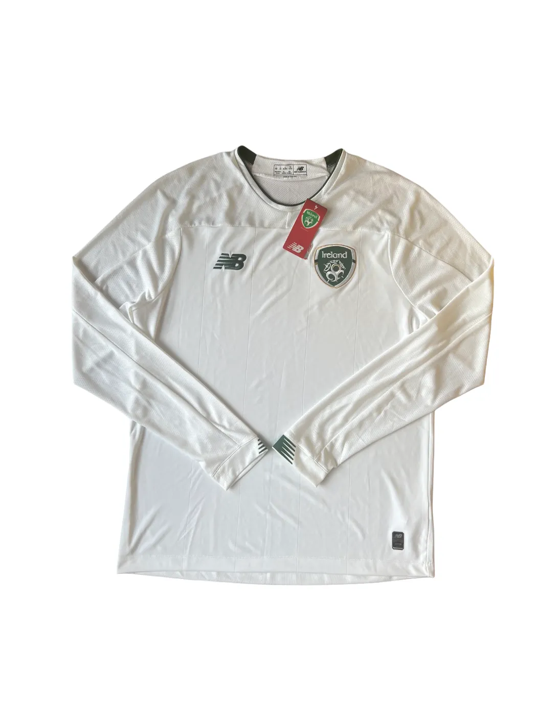 New Balance Ireland Away Jersey 2019-20 Large Sponsorless Version Long Sleeve