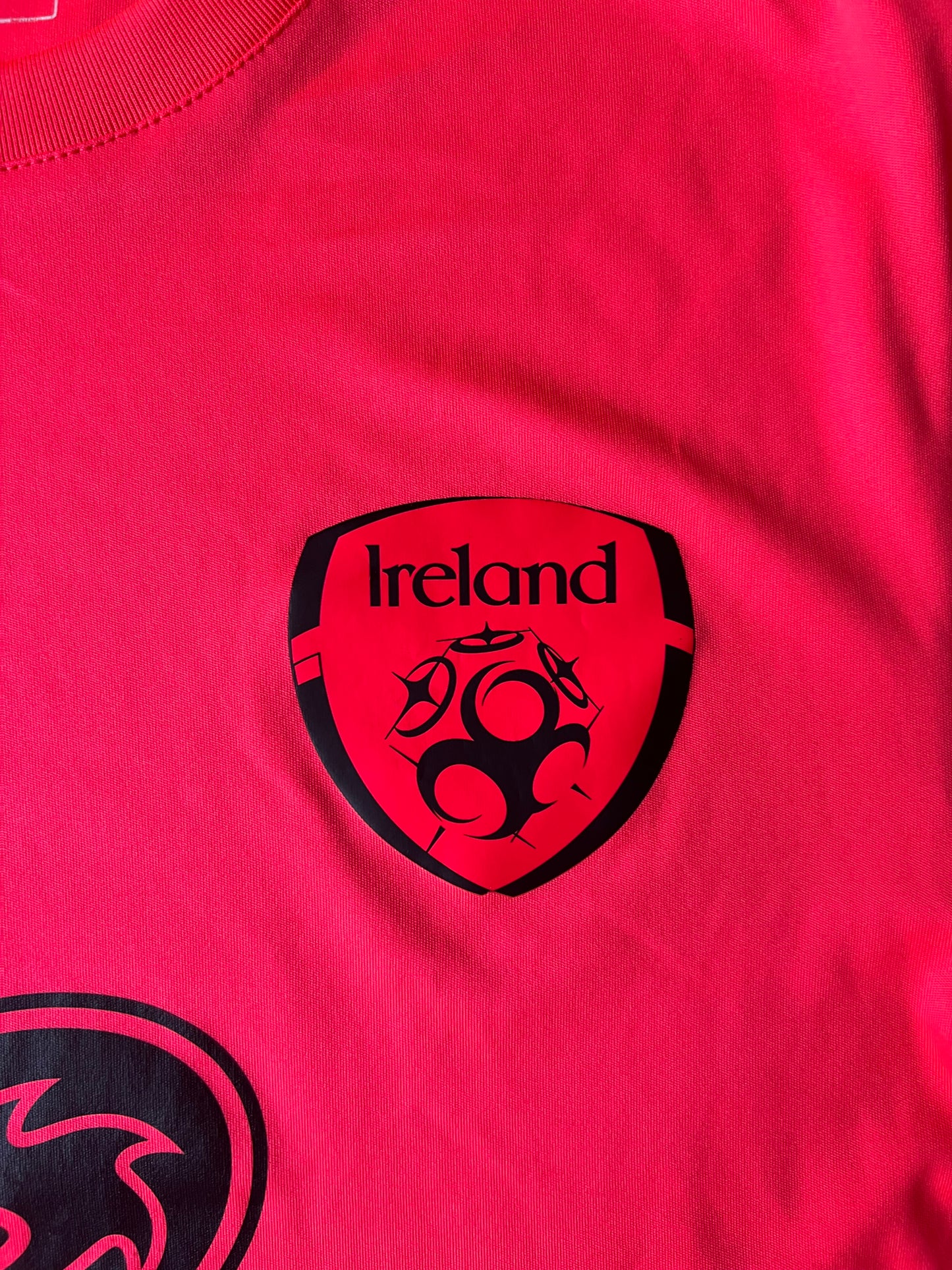 New Balance Ireland GK Home Jersey 2017 Small Long Sleeve