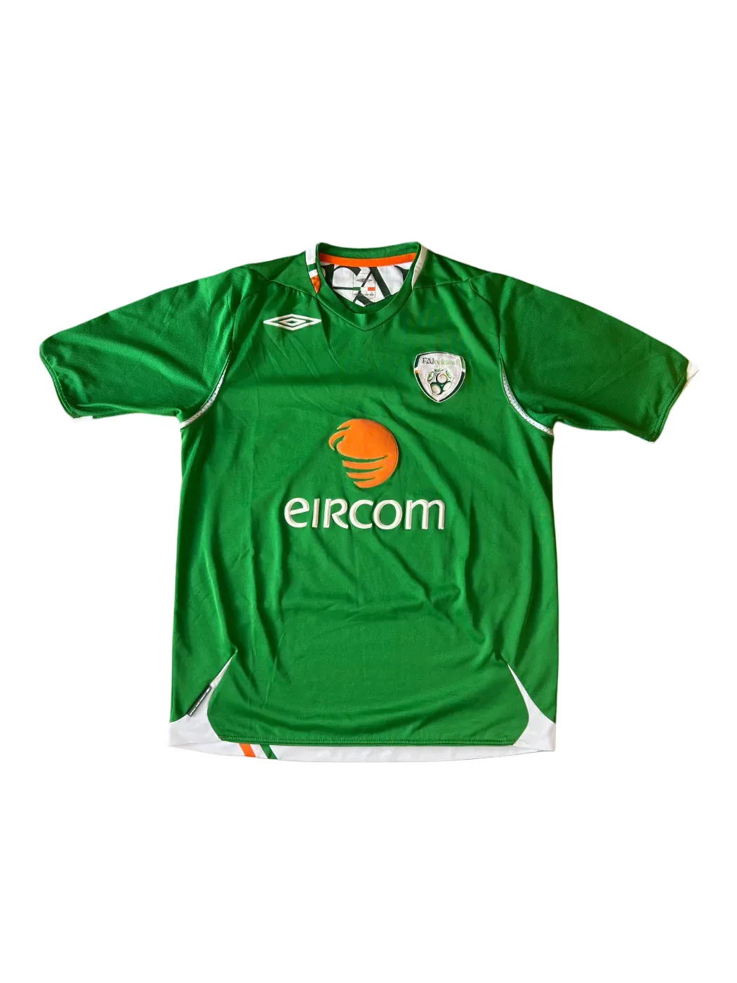 Vintage Umbro Ireland Home Jersey 2006 Small