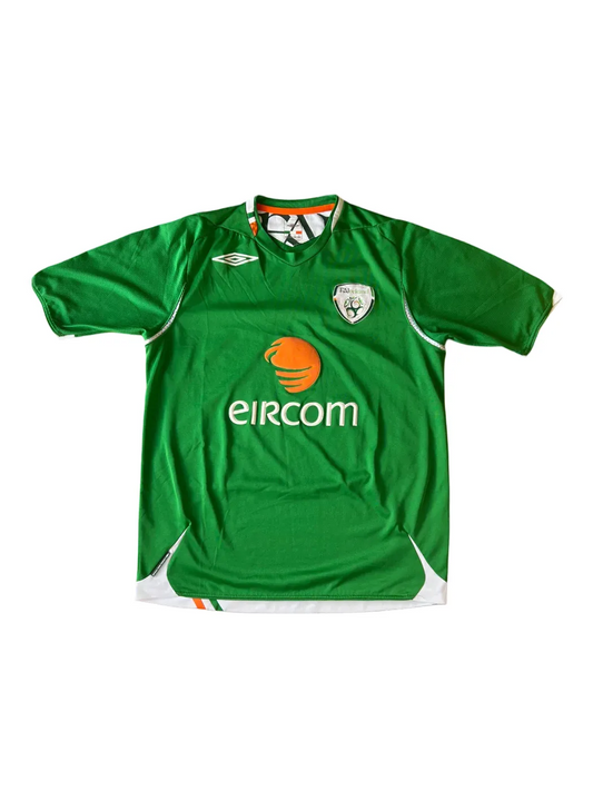Vintage Umbro Ireland Home Jersey 2006 Small