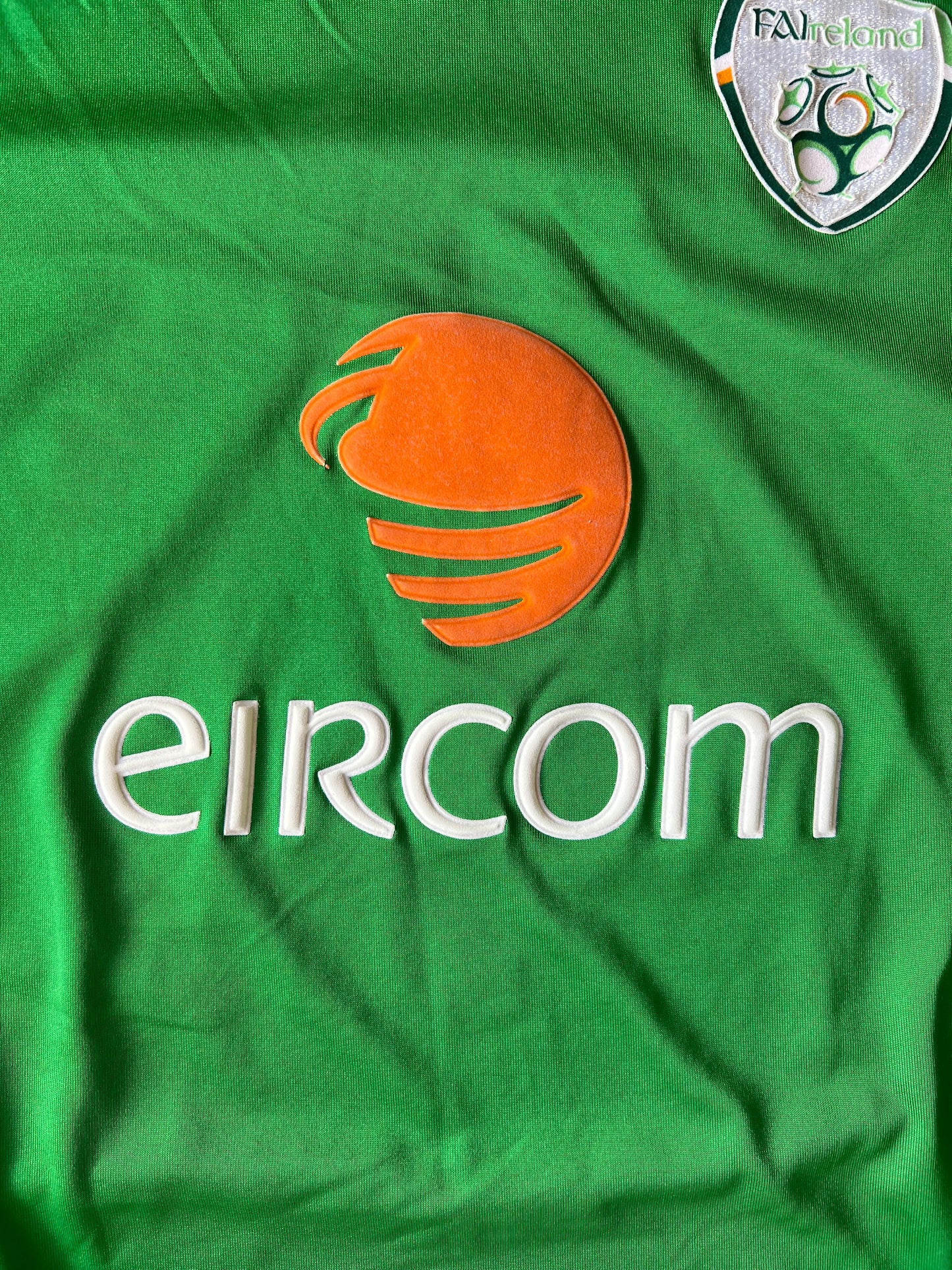 Vintage Umbro Ireland Home Jersey 2006 Small