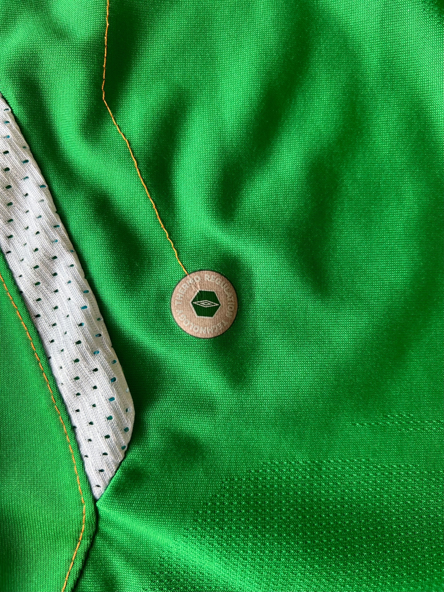 Vintage Umbro Ireland Home Jersey 2006 Small