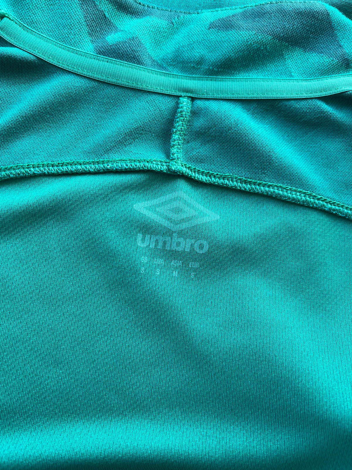 Umbro Ireland Home Jersey 2022 Small Long Sleeve