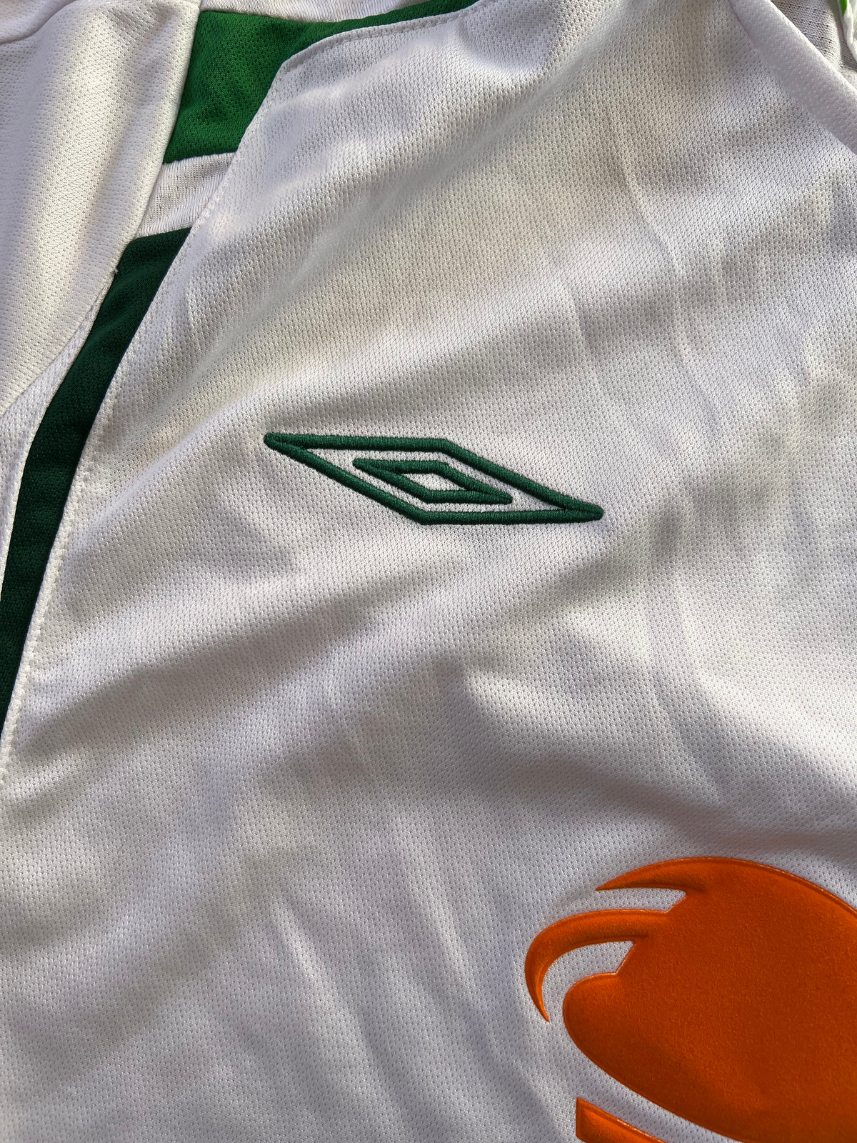 Vintage Umbro Ireland Away Jersey 2006 Large